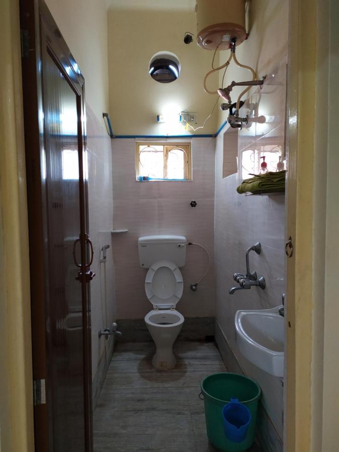Chandannagore Guest House Калькутта Экстерьер фото